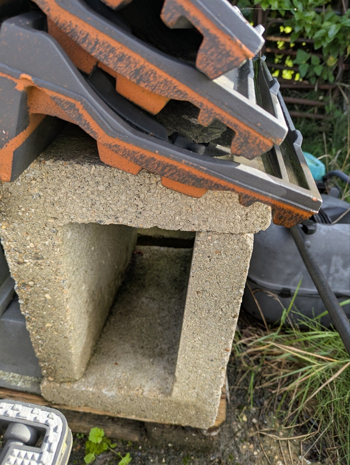 4 stuks L profielen beton 30 x 40 x 40, Ophalen, Gebruikt, Overige typen, 50 mm of meer