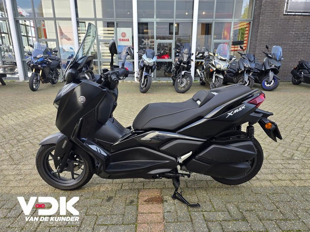 YAMAHA X MAX 300 TECH MAX (bj 2024), Scooter, 292 cc, Bedrijf, Onbekend