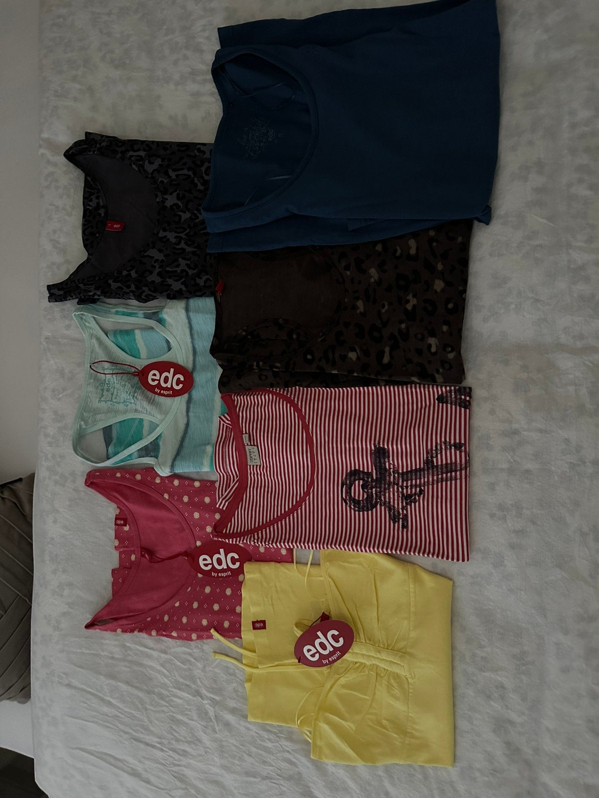 Diverse stuks bovenkleding dames in maat S, Ophalen