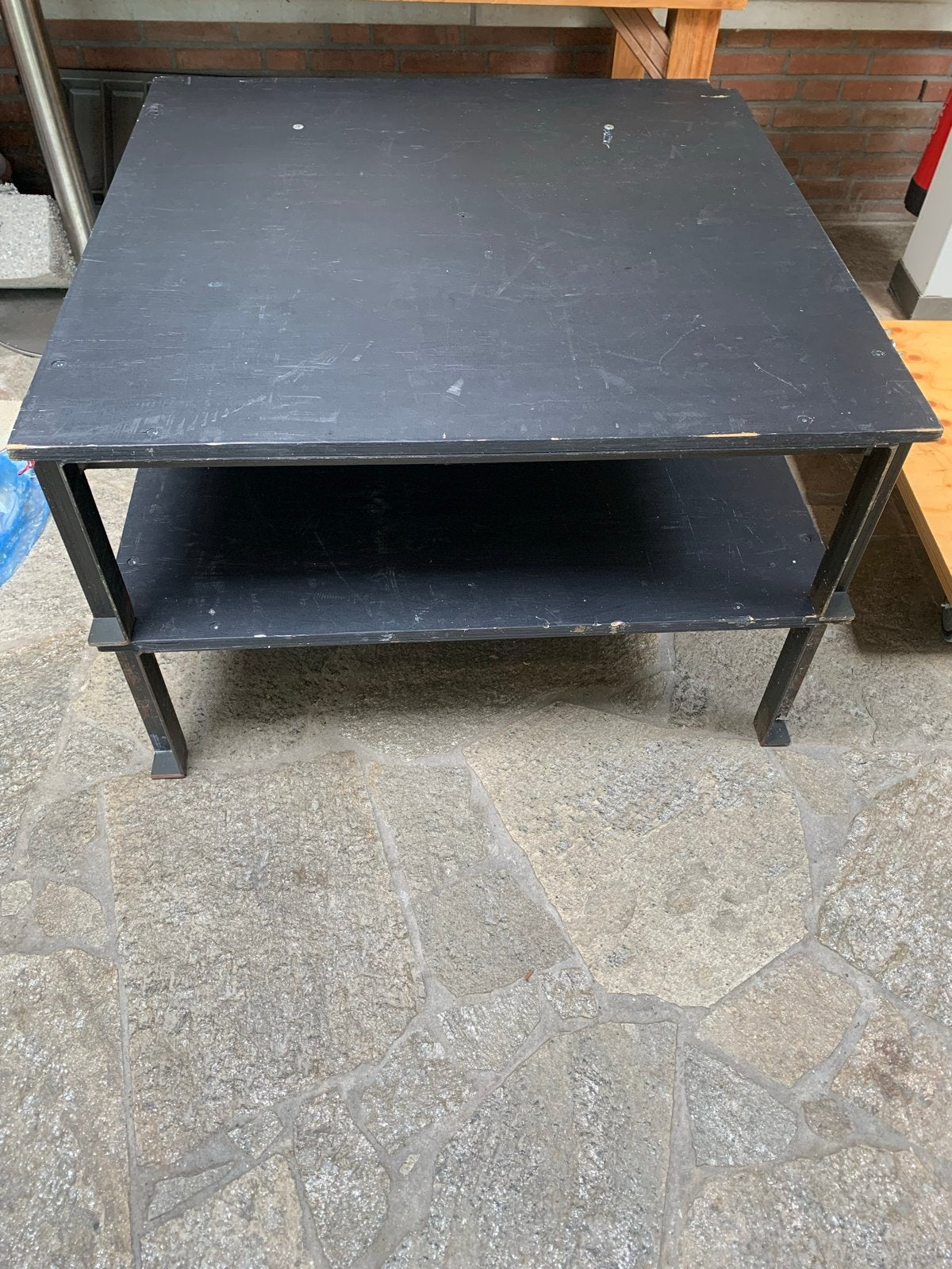 Twee zwarte podiumdelen/verhogingen 100x100 cm, Tickets en Kaartjes, Theater | Toneel, Dans en Opera