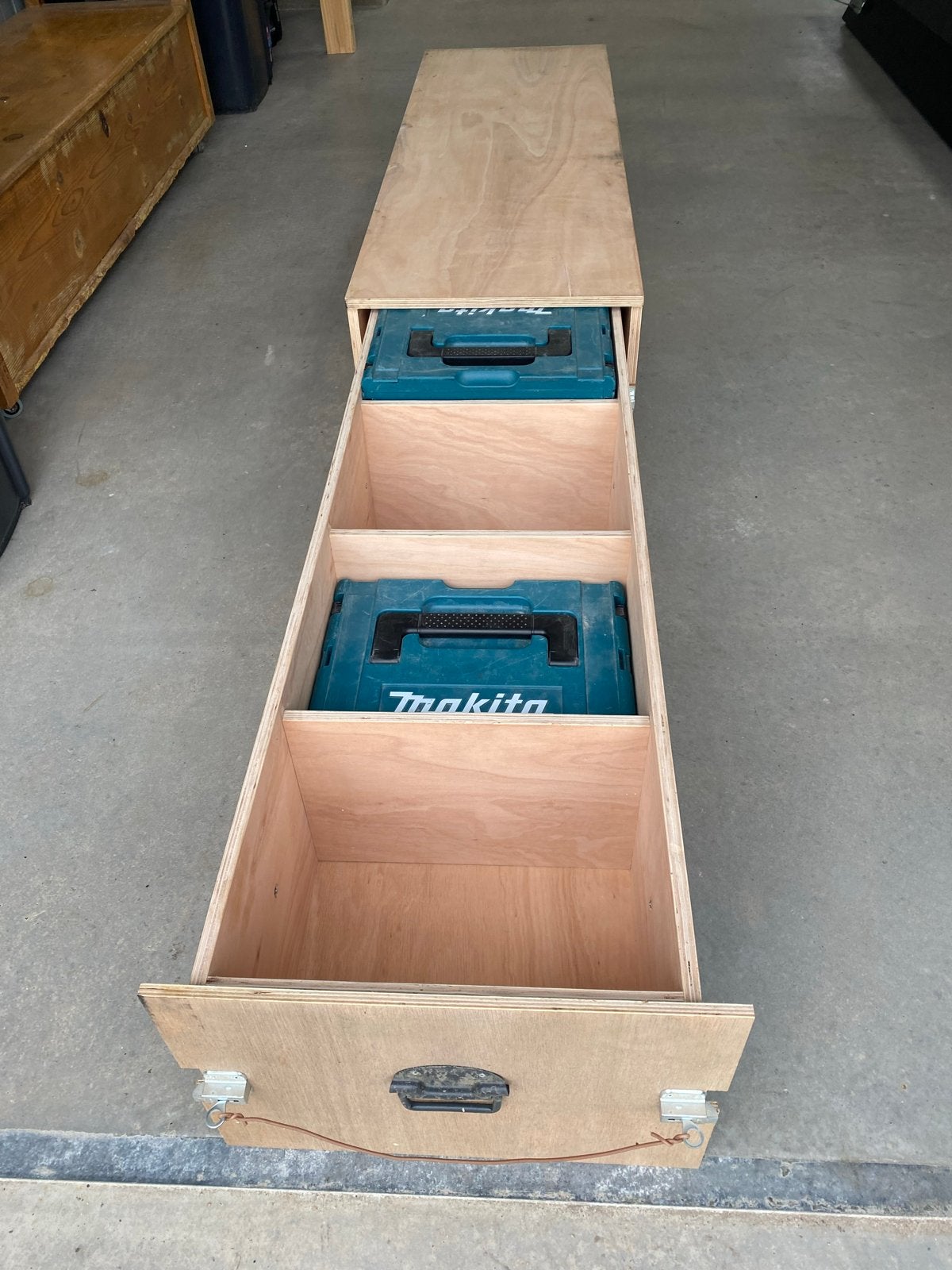 Op maat gemaakte houten lade voor gereedschap, Ophalen, Gebruikt, Bak of Kist, 35 tot 50 cm