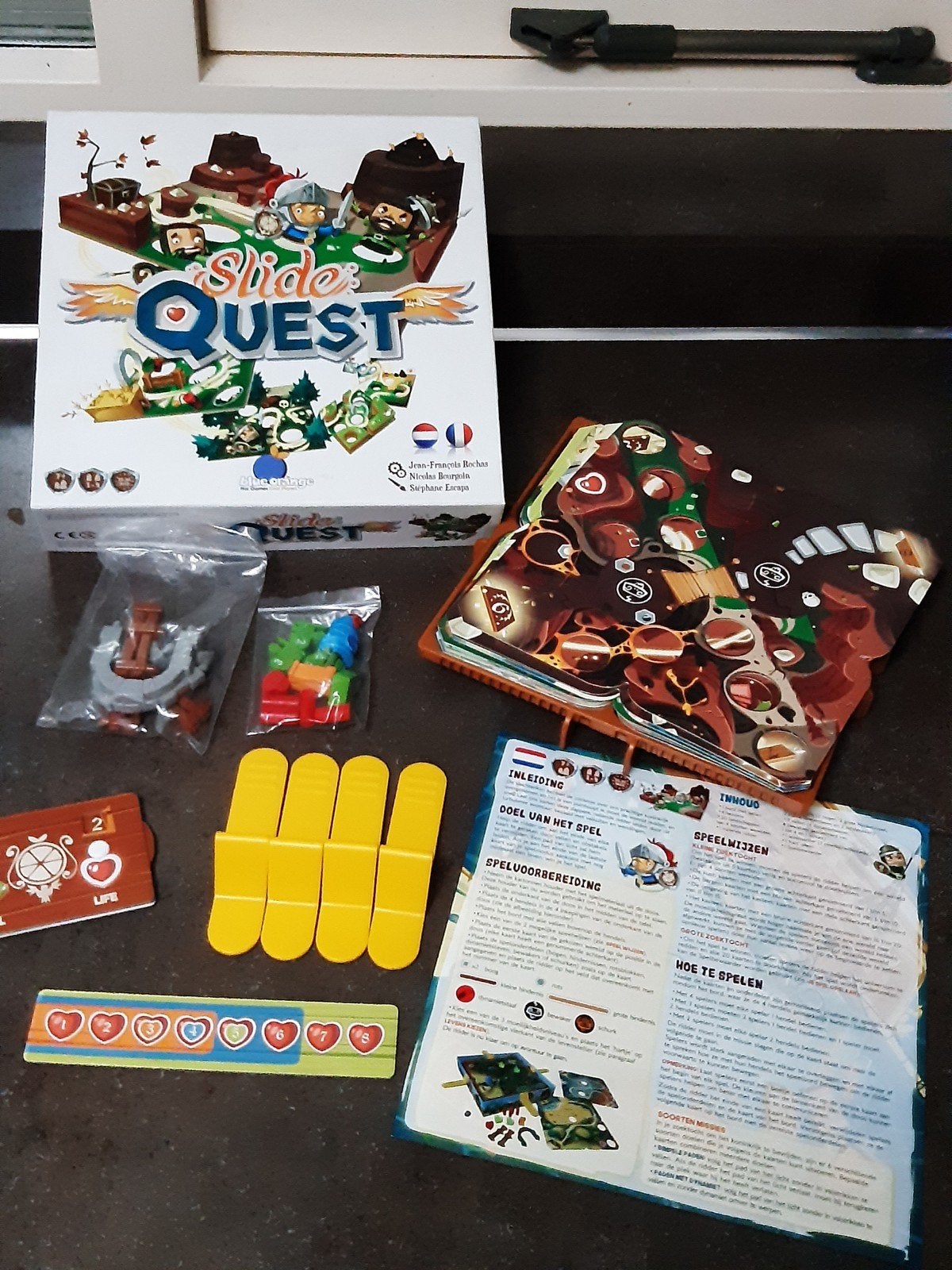 Slide quest nieuwstaat, Ophalen of Verzenden, Zo goed als nieuw
