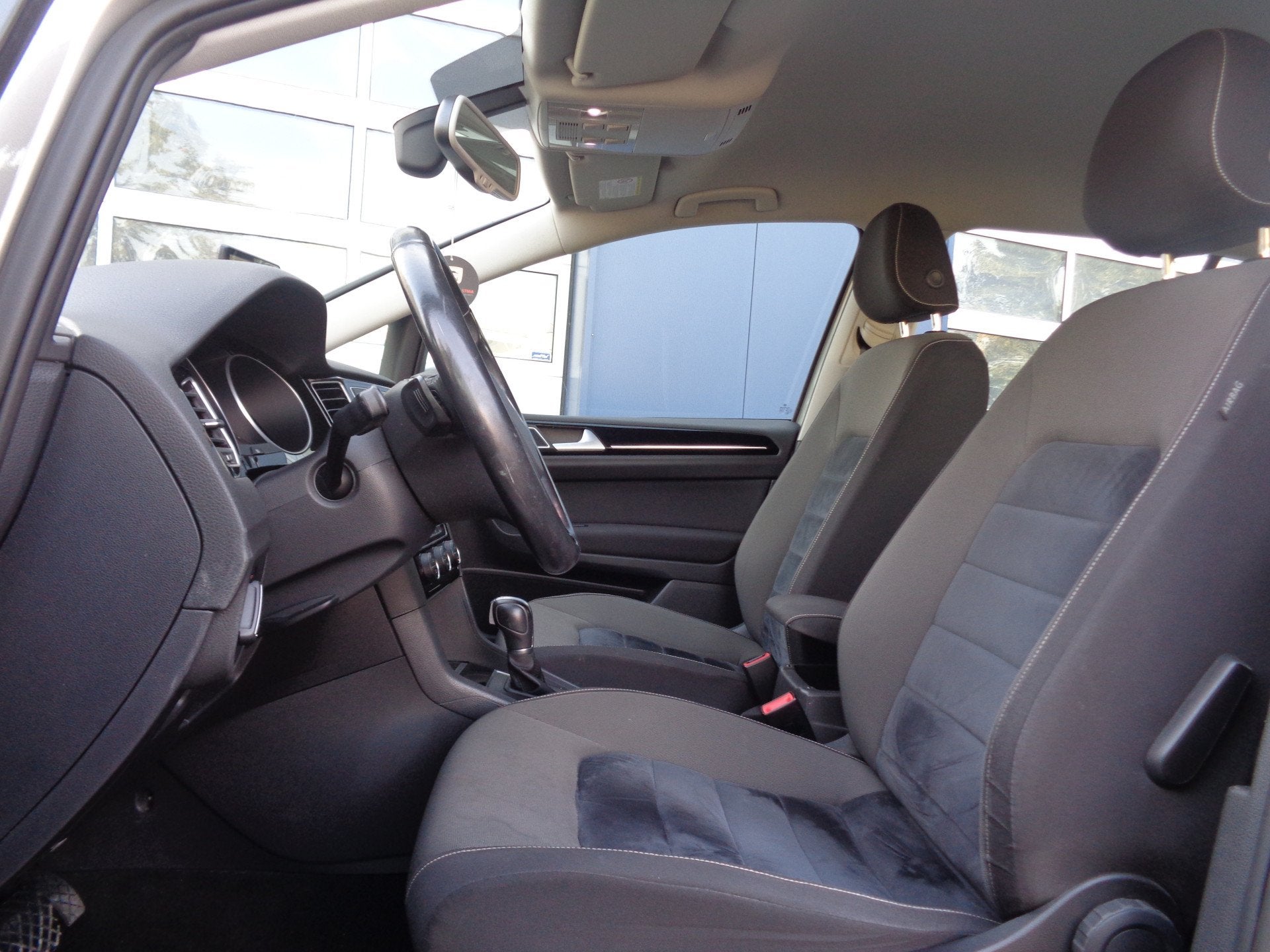 Volkswagen Golf Sportsvan 1.4 TSI Highline 126PK Automaat Cl, Auto's, Gebruikt, Euro 6, 4 cilinders, 1283 kg