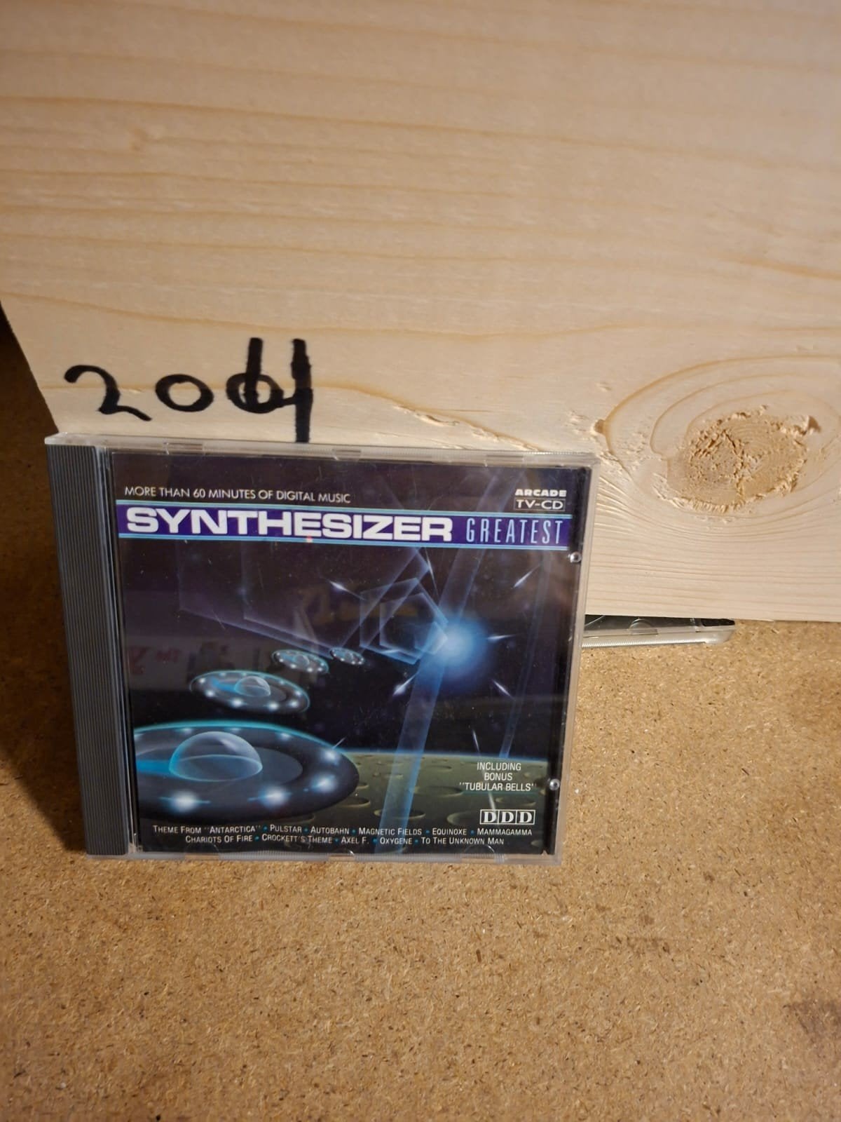 Synthesizer Greatest - Meer dan 60 minuten digitale muziek, Ophalen of Verzenden, Gebruikt, Verzamelalbum, Inclusief doosje