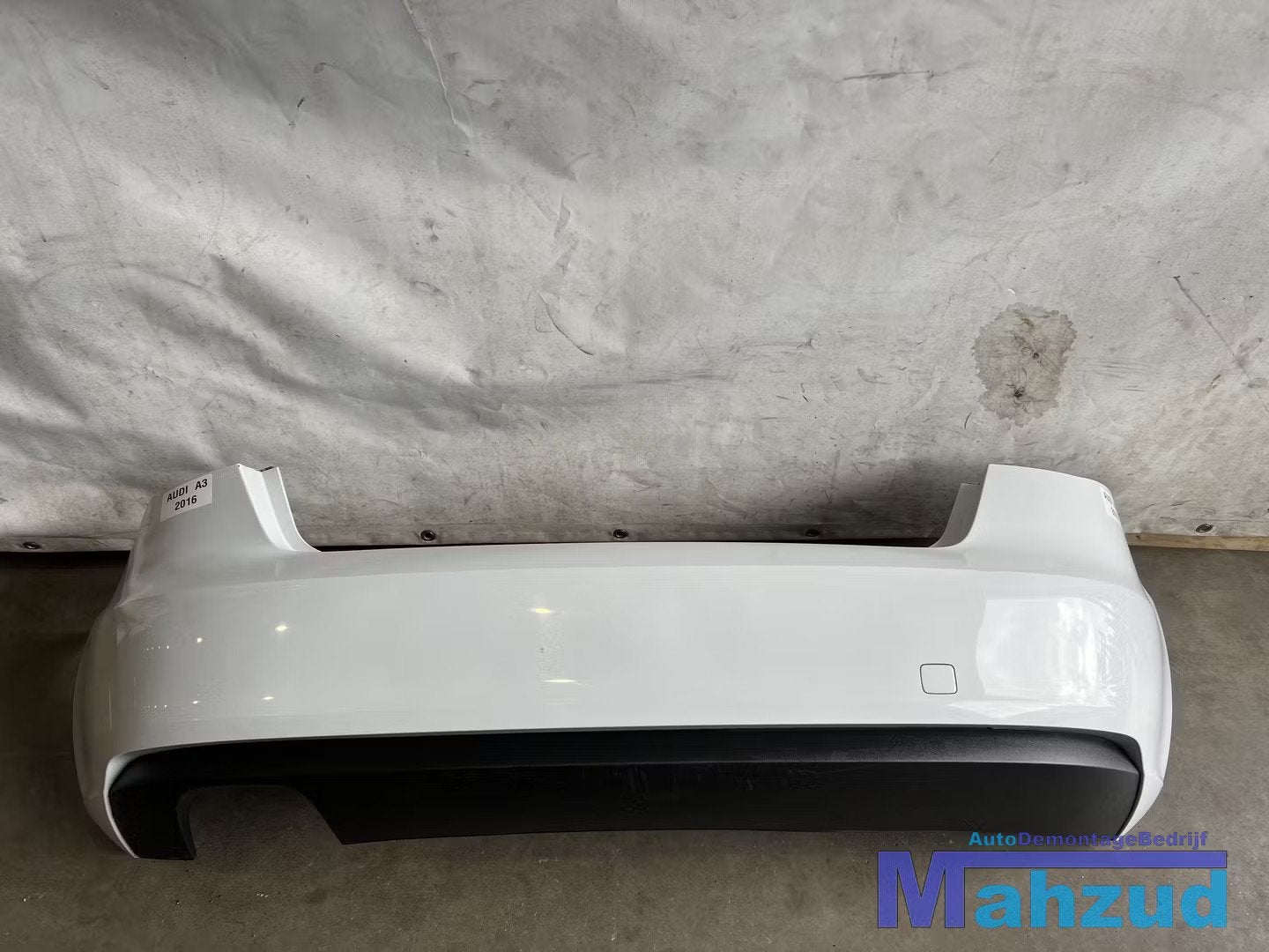 AUDI A3 8V 8V1 Hatchback wit achterbumper 2012-2020, Gebruikt, AUDI AG, Auto-Union-Strasse 1
85045  Ingolstadt, DE, Bumper