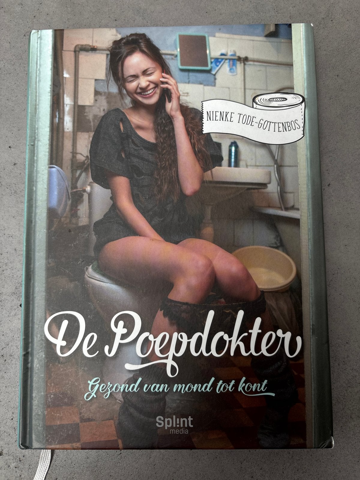 De Poepdokter: Gezond van mond tot kont - Nienke Tode-Gotten, Boeken, Ophalen of Verzenden, Gelezen, Gezondheid en Conditie