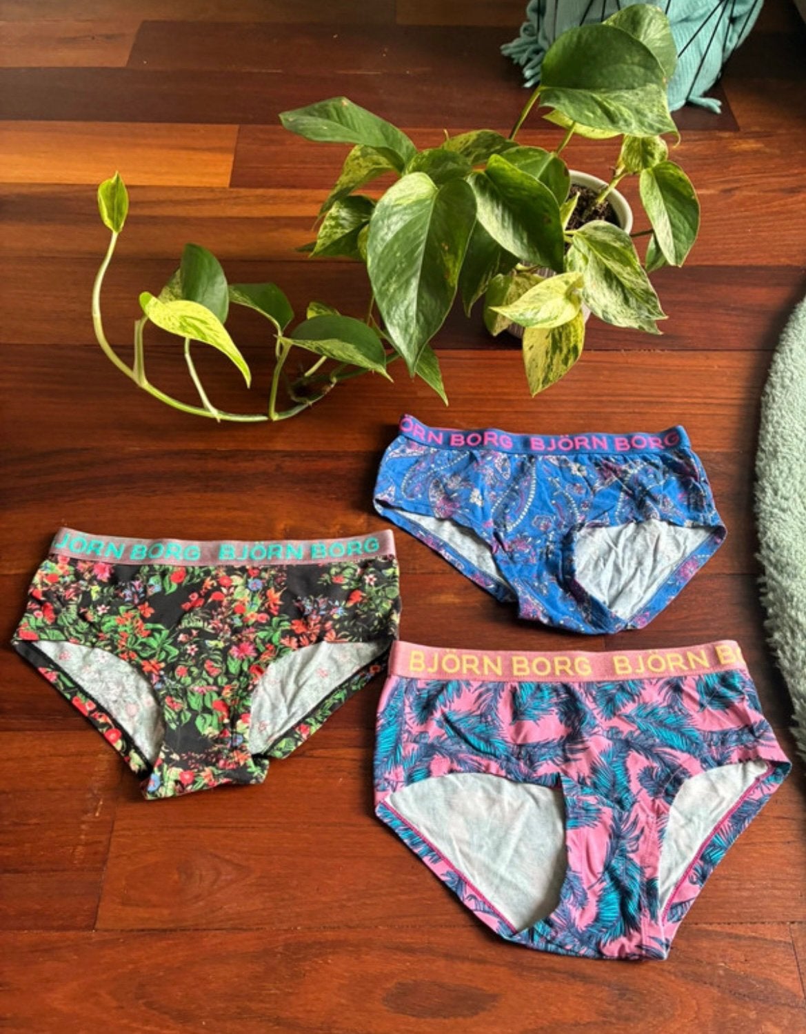Drie onderbroeken Bjorn Borg 158/164, Ophalen of Verzenden, Zo goed als nieuw, Meisje, Nacht- of Onderkleding
