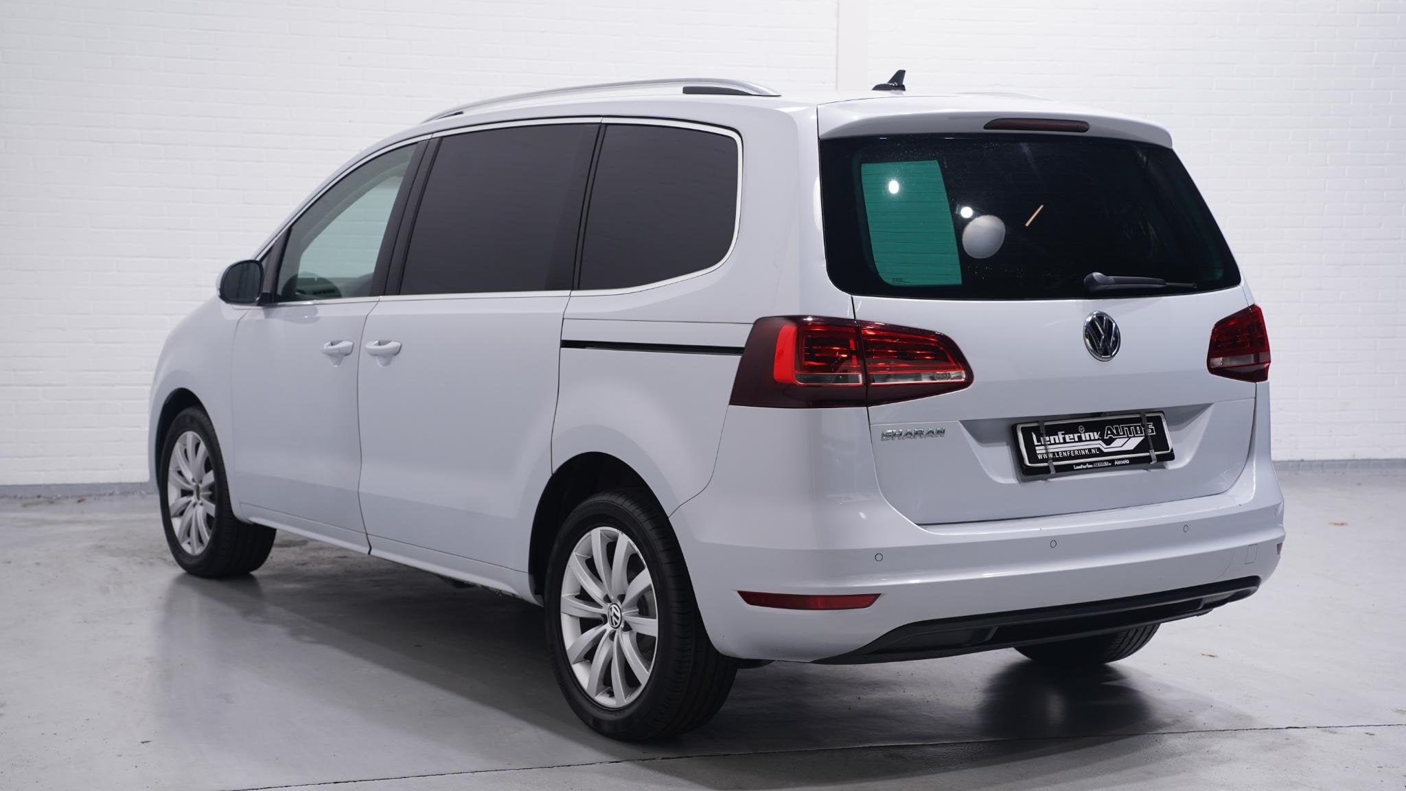 Volkswagen Sharan 2.0 TDI 150 pk DSG Aut. GRIJS KENTEKEN Tre, Auto's, Stof, Gebruikt, 4 cilinders, 150 pk