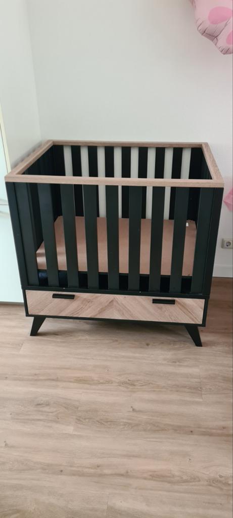 Interbaby Box Lancaster inclusief matras, boxkleed en zak, Ophalen, Zo goed als nieuw, Boxkleed
