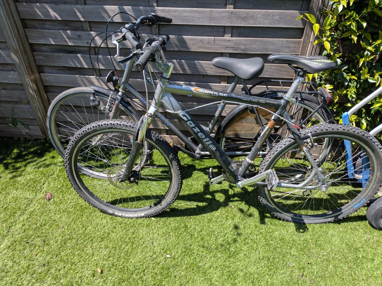 2 opknap fietsen

2 fieten, Ophalen, Gebruikt, Meer dan 20 versnellingen, Gazelle