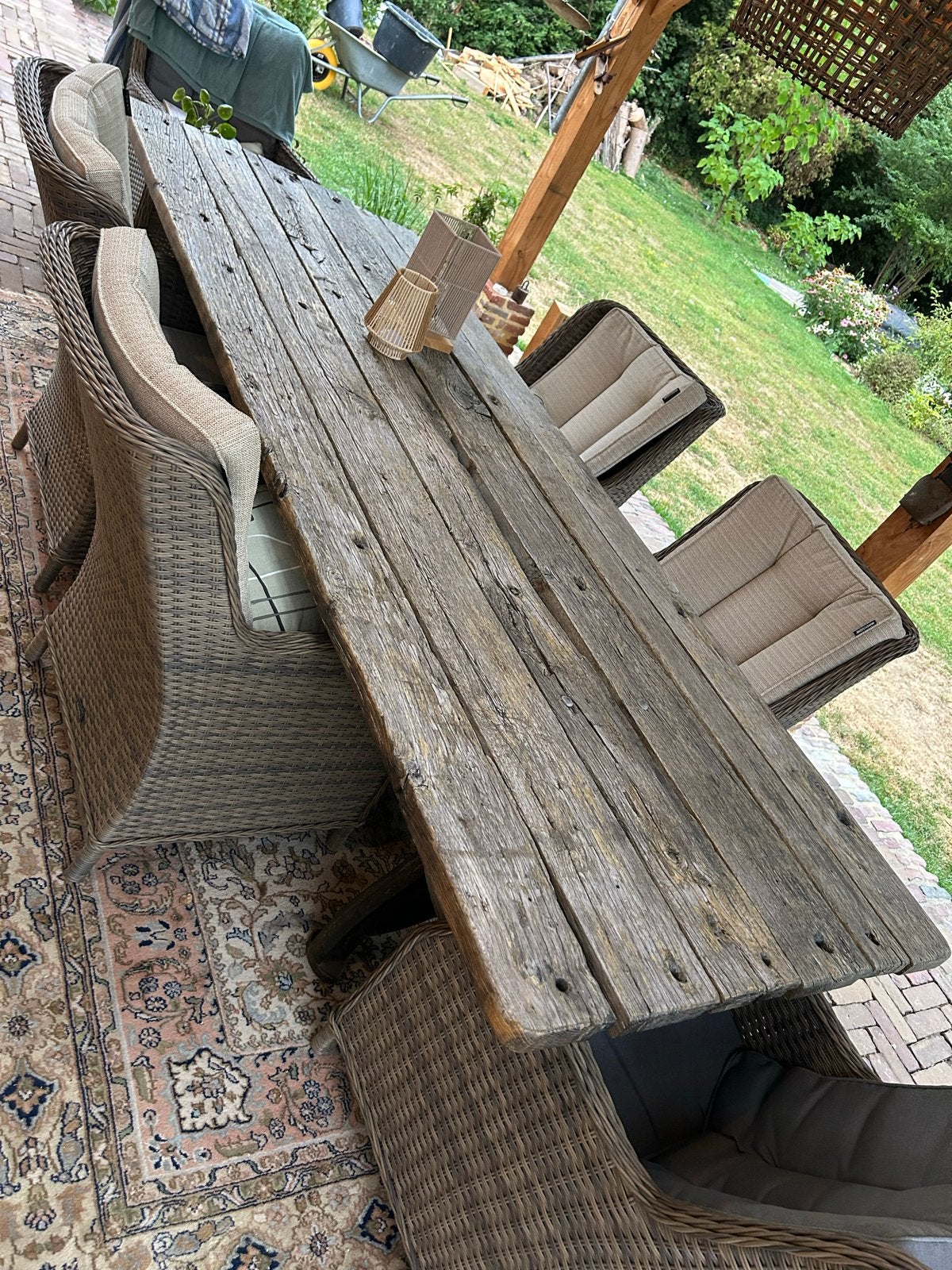 Tuintafel van oude wagonplanken met gietijzeren onderstel, Ophalen, Gebruikt, Rechthoekig, Hout