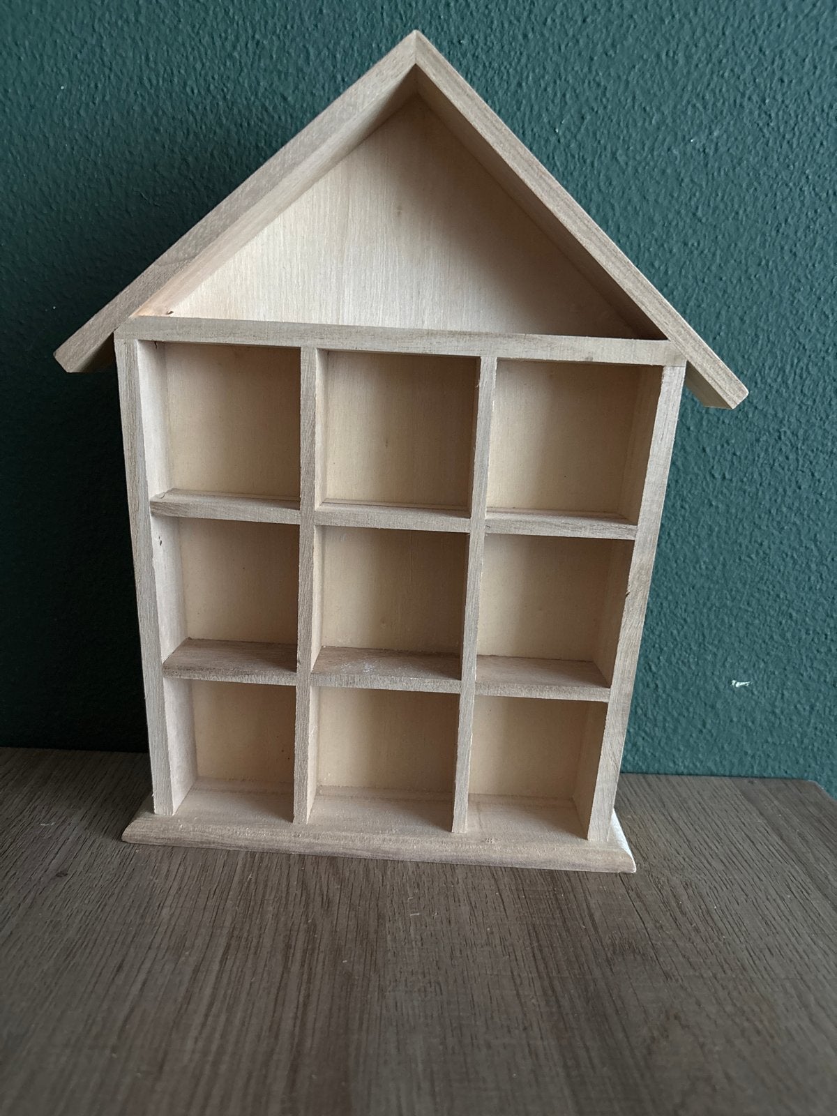 Houten huisje met vakjes - Xenos, Ophalen, Zo goed als nieuw, Beige, Hout
