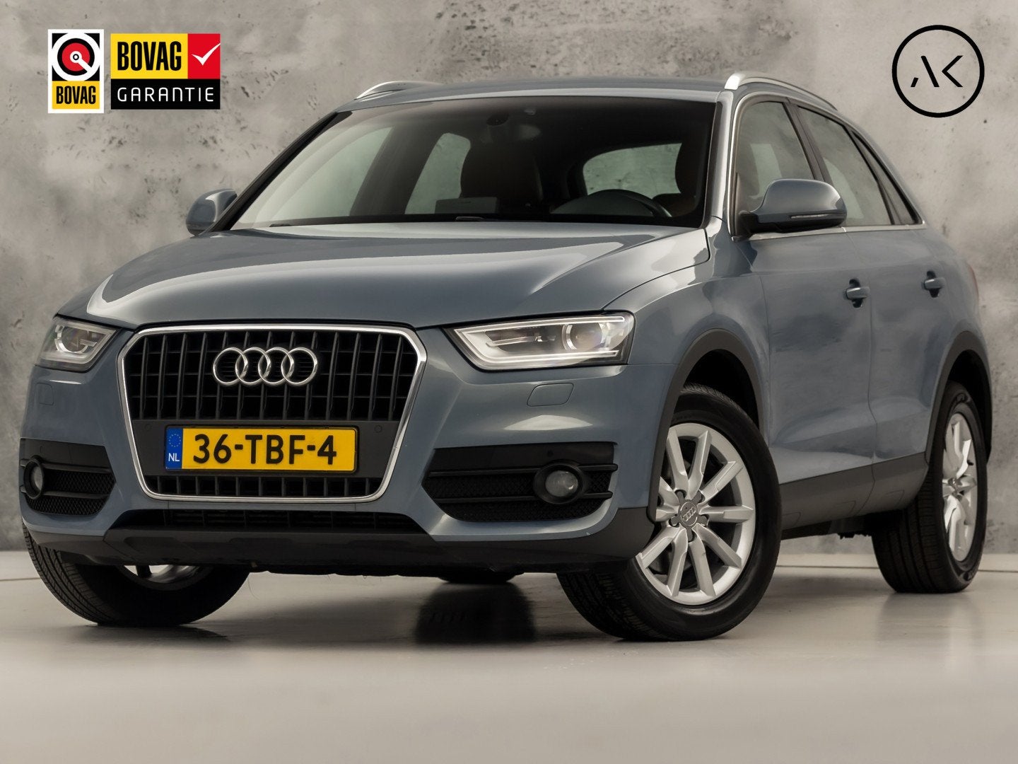 Audi Q3 2.0 TFSI quattro Sport 211Pk Automaat (NAVIGATIE, CL, Gebruikt, 4 cilinders, Blauw, Vierwielaandrijving