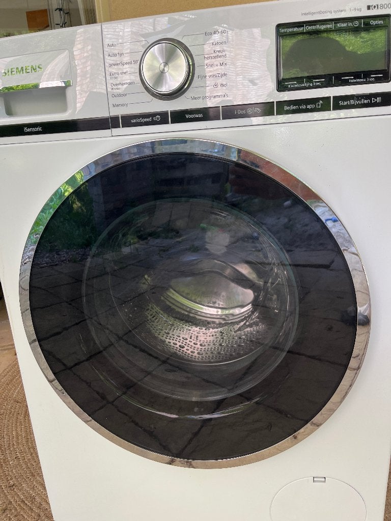 Siemens wasmachine (2021) IQ800, Ophalen, 1200 tot 1600 toeren, 8 tot 10 kg, Zo goed als nieuw