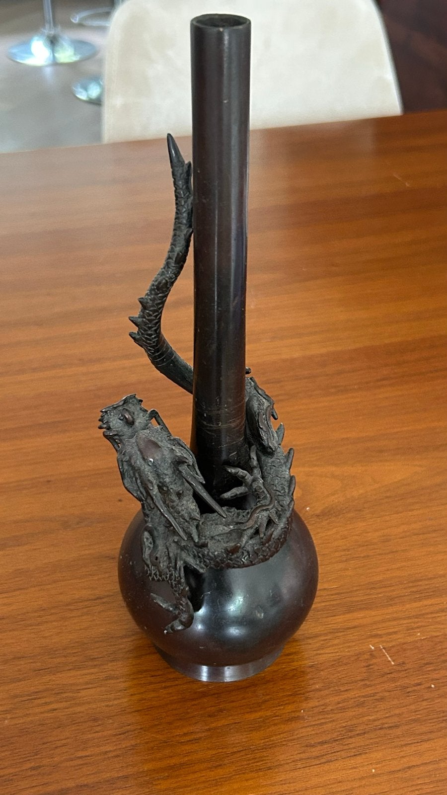 Antieke Japanse bronzen vaas met draken, Antiek en Kunst, Ophalen of Verzenden