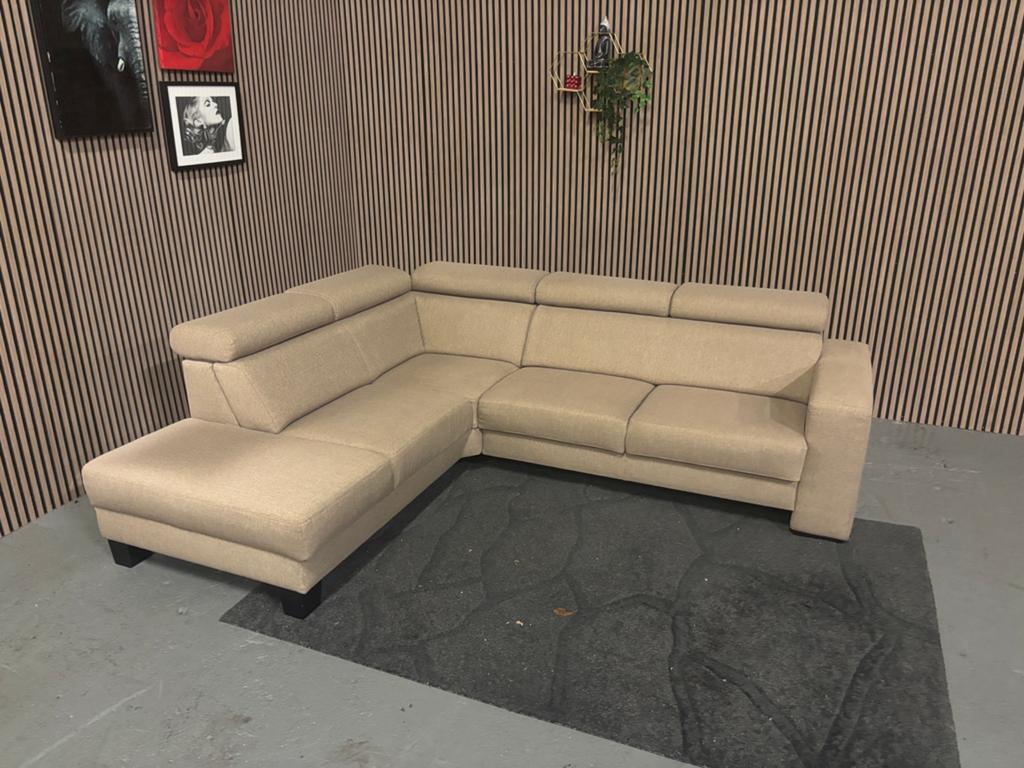 GRATIS LEVERING Hoekbank Beige 265x225 GEREINIGD, Huis en Inrichting, Banken | Bankstellen, 250 tot 300 cm, Hoekbank, Ophalen of Verzenden