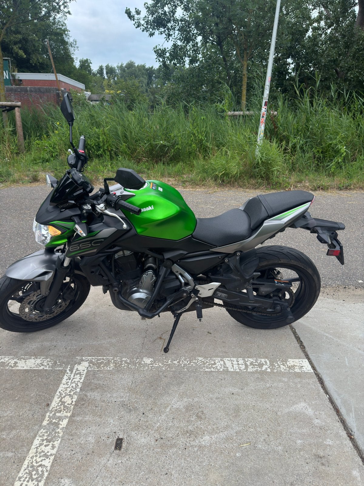 Kawasaki z650, 2 cilinders, Occasion, Particulier, Meer dan 35 kW