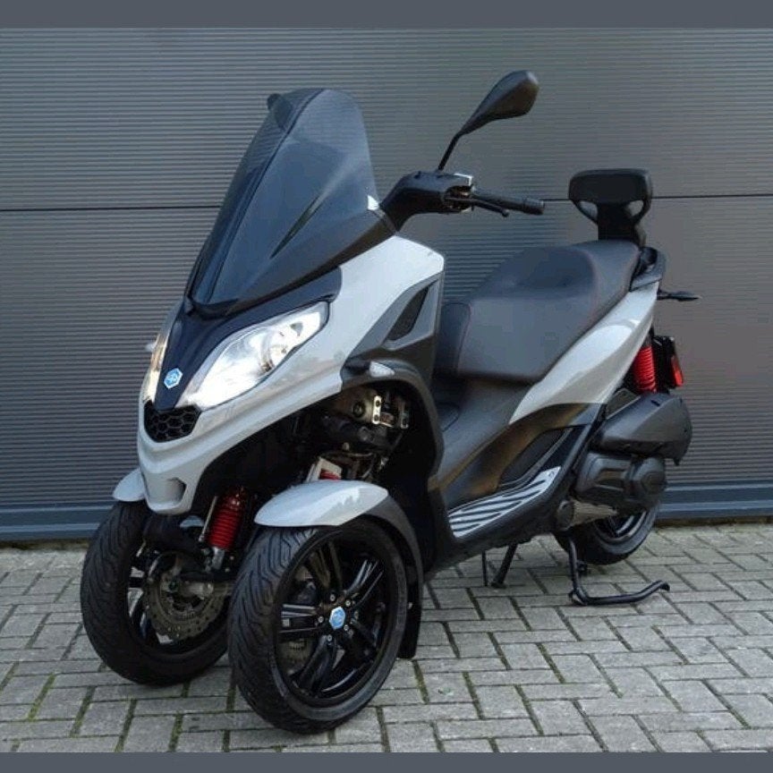 piaggio mp3 300 hpe sport 2022, Overige modellen, Ophalen of Verzenden, Zo goed als nieuw, Benzine