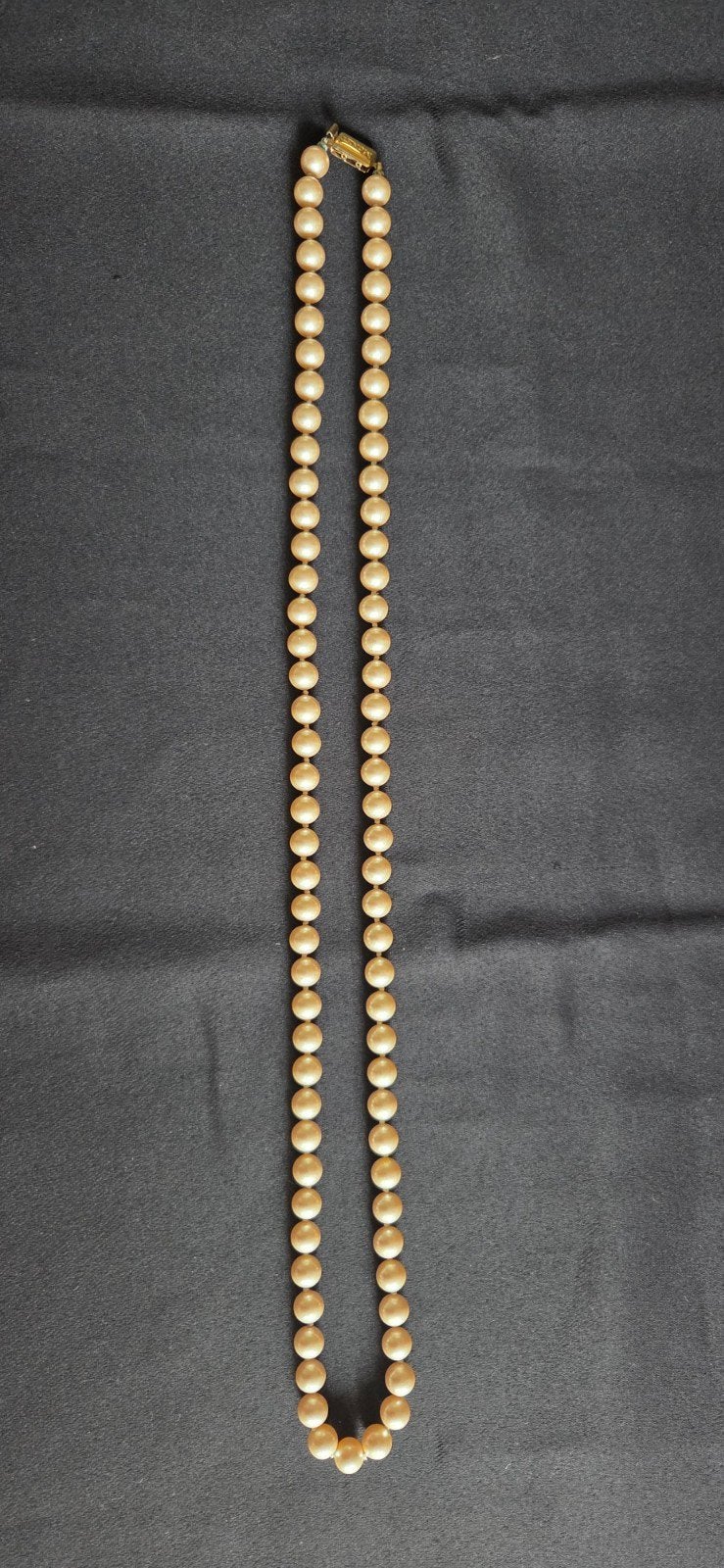 vintage MONET parelketting 75 cm ketting, Ophalen of Verzenden, Zo goed als nieuw, Wit, Overige materialen