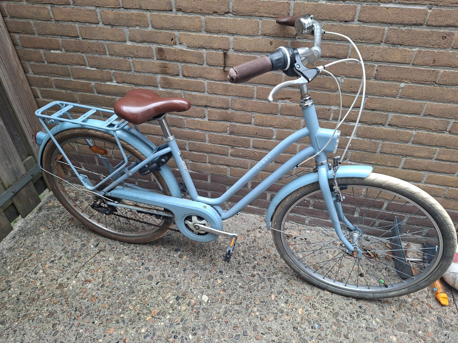 Lichtblauwe damesfiets met bagagedrager, Gebruikt, Velgrem, Versnellingen, 50 tot 53 cm