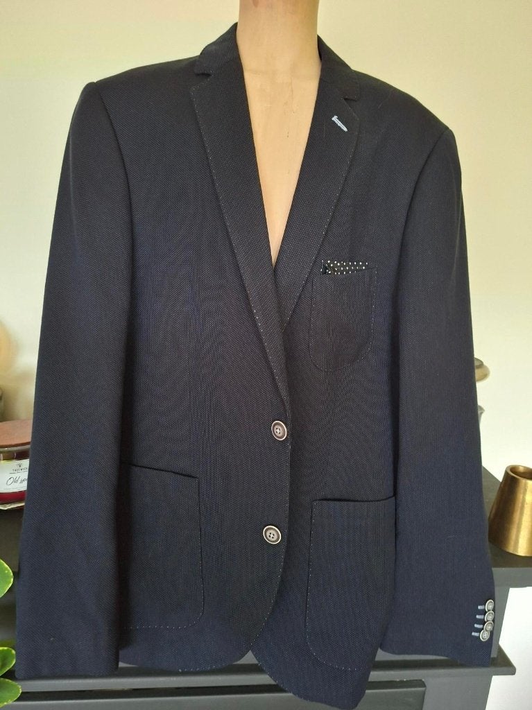 Donkerblauw colbert jasje heren Angelo Litrico maat xl, Kleding | Heren, Kostuums en Colberts, Ophalen of Verzenden, Zo goed als nieuw