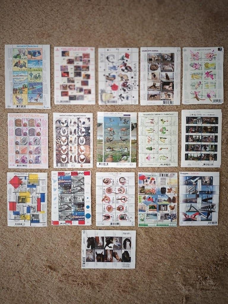 Diverse velletjes 10 x tarief 1 zegels jaren 2010 t/m 2021 !, Postzegels en Munten, Verzenden, Na 1940, Postfris