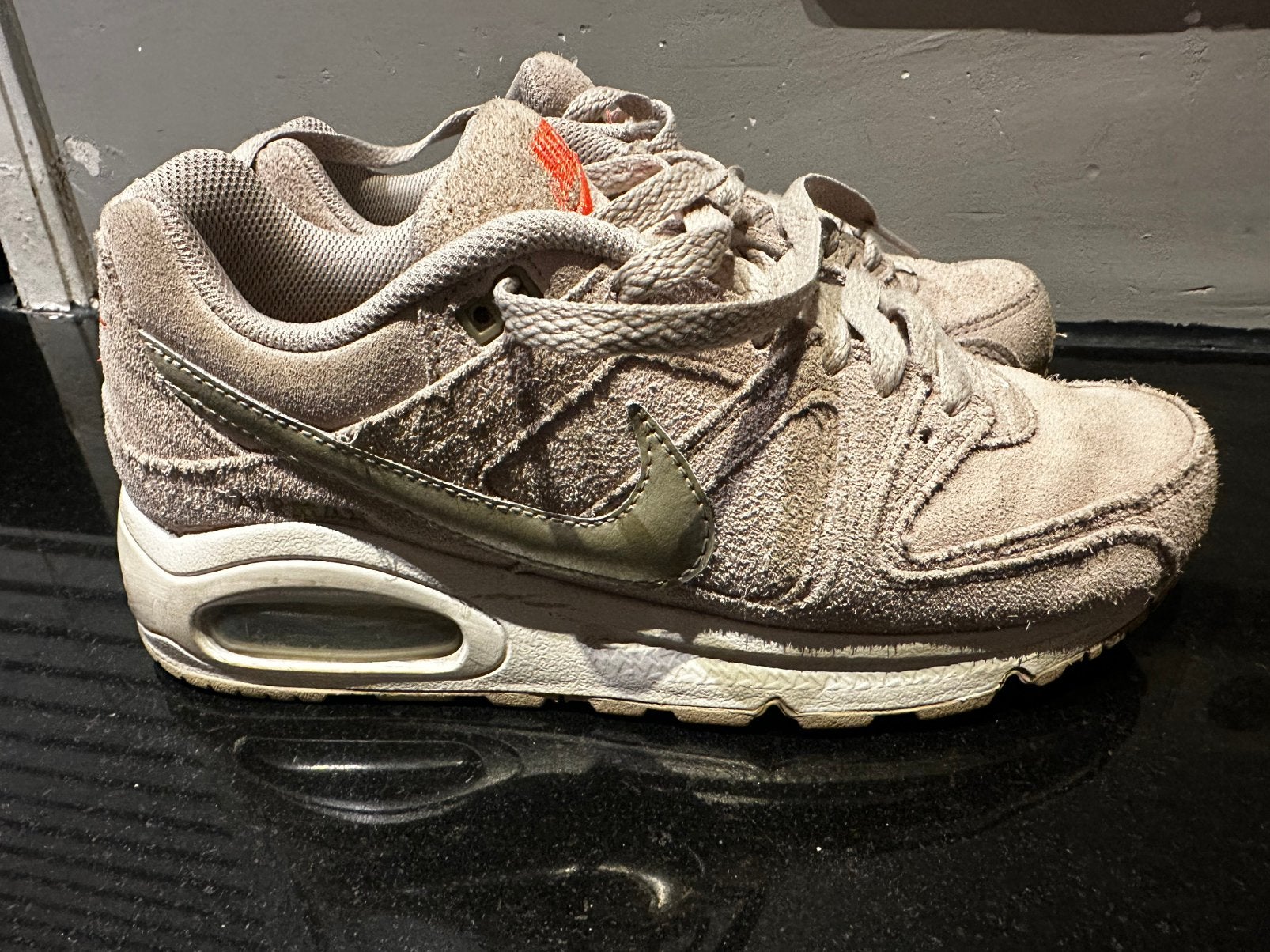 Nike Air Max maat 39, Kleding | Dames, Ophalen, Zo goed als nieuw, Beige, Sneakers of Gympen