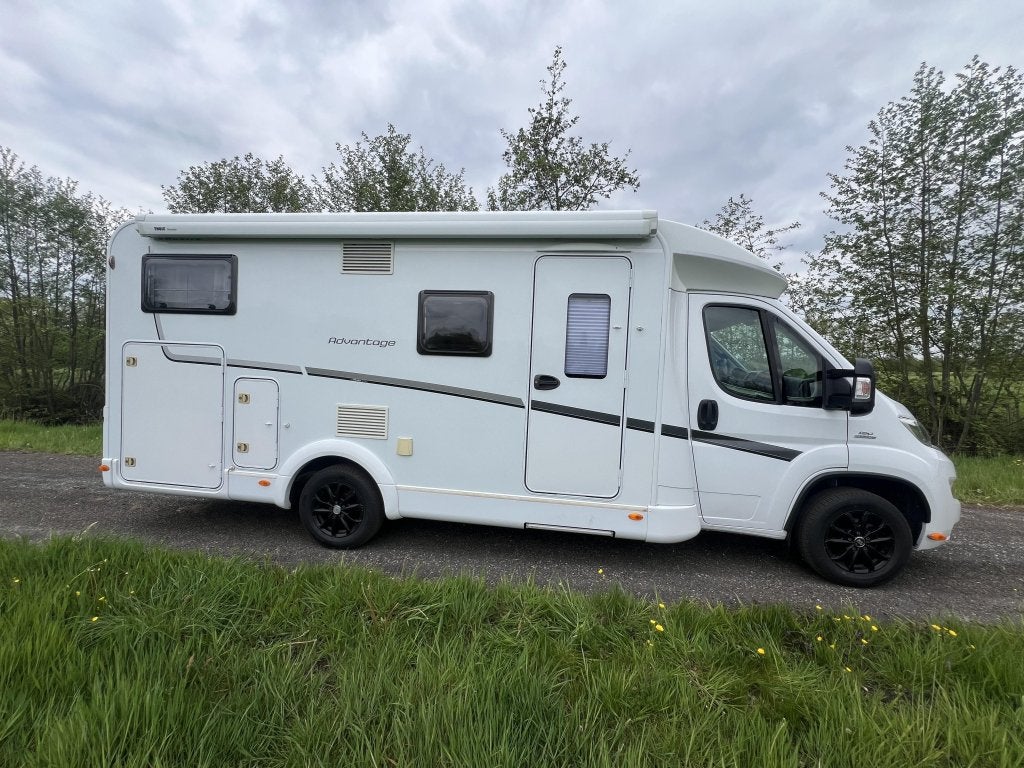 Caravans And Camping Dethleffs