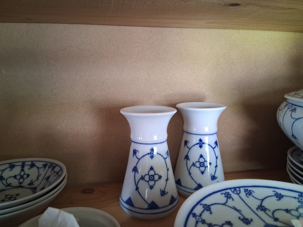 saks blauw bloemenvaasje, tafelvaasje Winterling, Ophalen of Verzenden, Zo goed als nieuw, Glas, Overige stijlen
