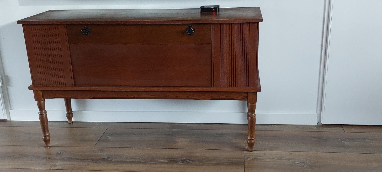 tv of sidetable  meubel, Ophalen of Verzenden