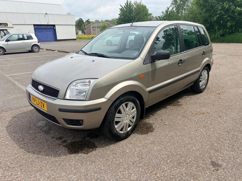 Ford Fusion 1.6 16V 2003 Grijs, Auto's, Voorwielaandrijving, 1596 cc, 15 km/l, 100 pk