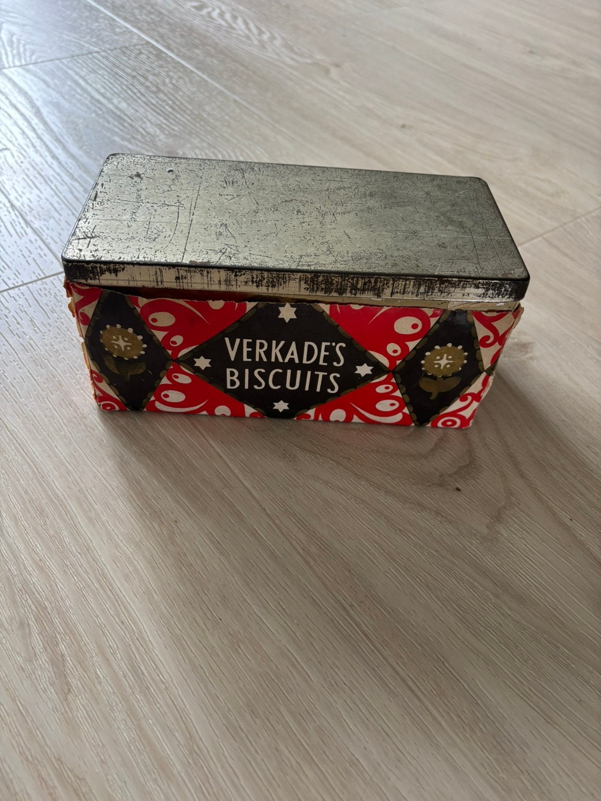 Vintage koekblikje Verkade met papieren wikkel, Verzamelen, Blikken, Ophalen of Verzenden, Gebruikt, Koek(jes), Verkade