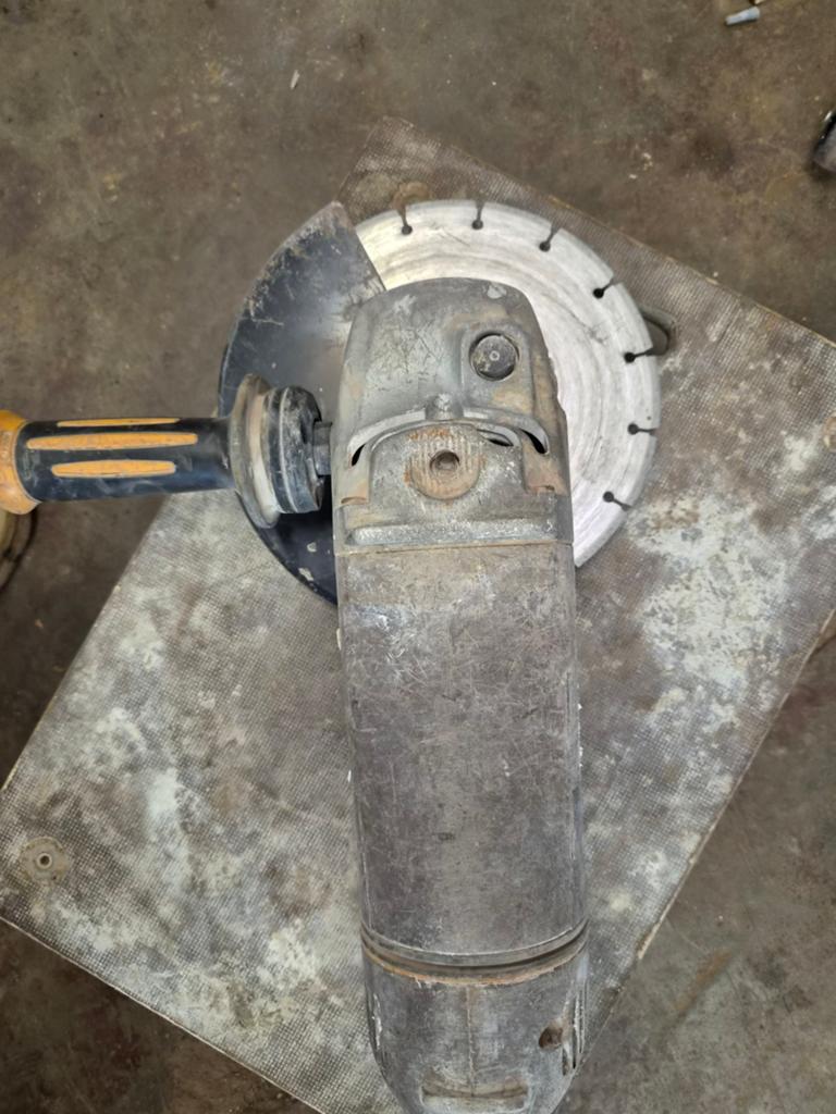 Keyang haakse slijper - Gebruikt, Ophalen, Gebruikt, 1000 watt of meer, Haakse handslijpmachine