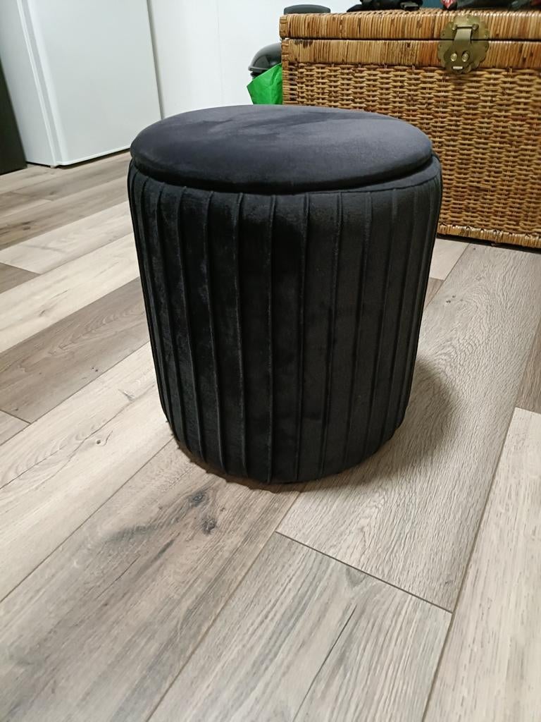 Zwarte Poef met opbergruimte, Minder dan 50 cm, Rond, Minder dan 50 cm, Ophalen of Verzenden