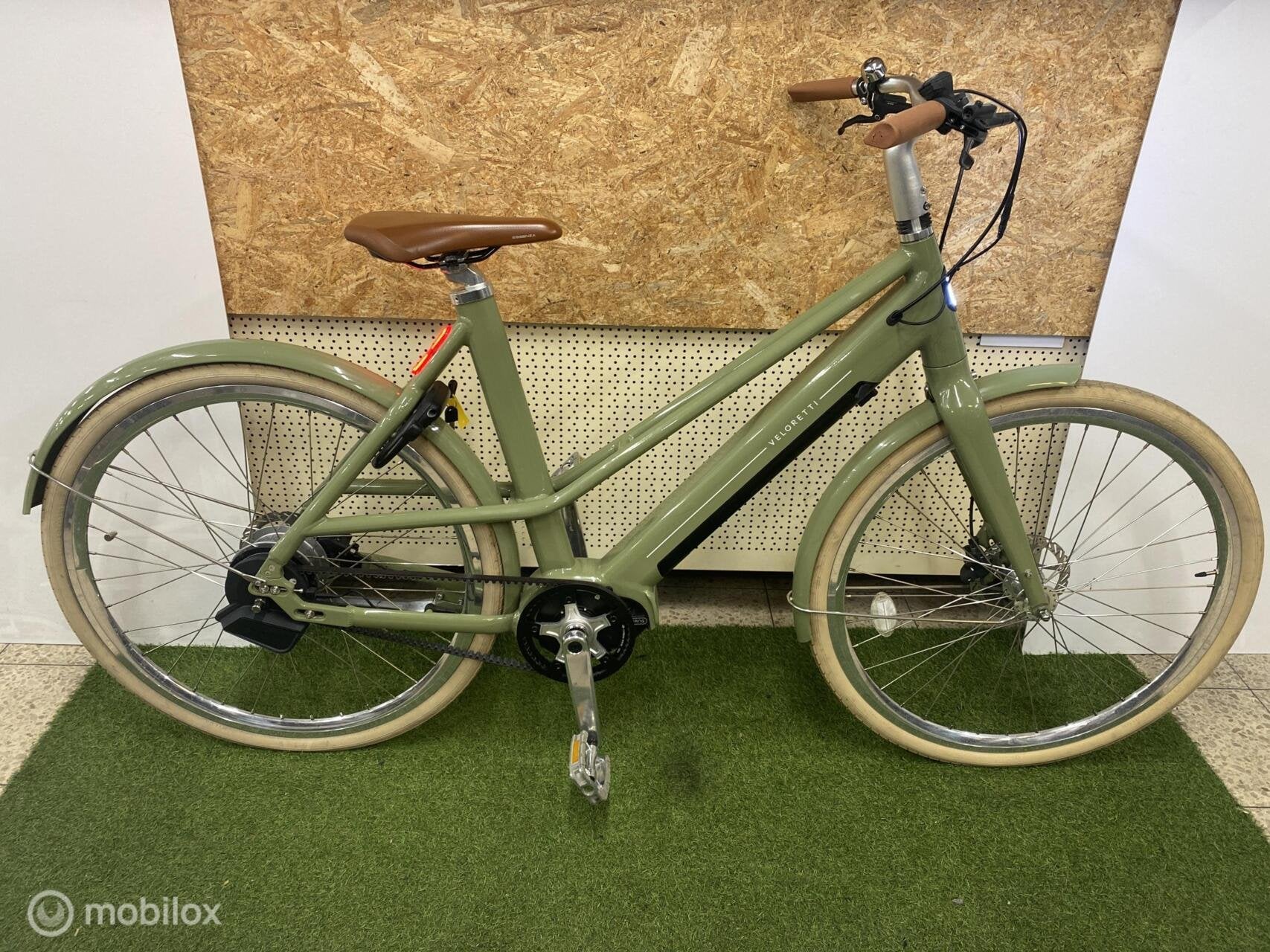 VELORETTI IVY ONE PRO 2023 55 CM SLECHTS 1311 KM BELT DRIVE, Fietsen en Brommers, VELORETTI, Veloretti, Zo goed als nieuw, VELORETTI