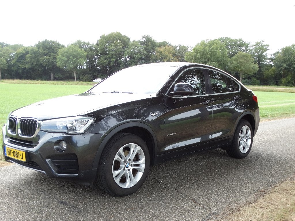 BMW X4 2.0 High Excutive Xdrive 20I AUT 2016, Auto's, Dealer onderhouden, Start-stop-systeem, Zwart, 4 cilinders