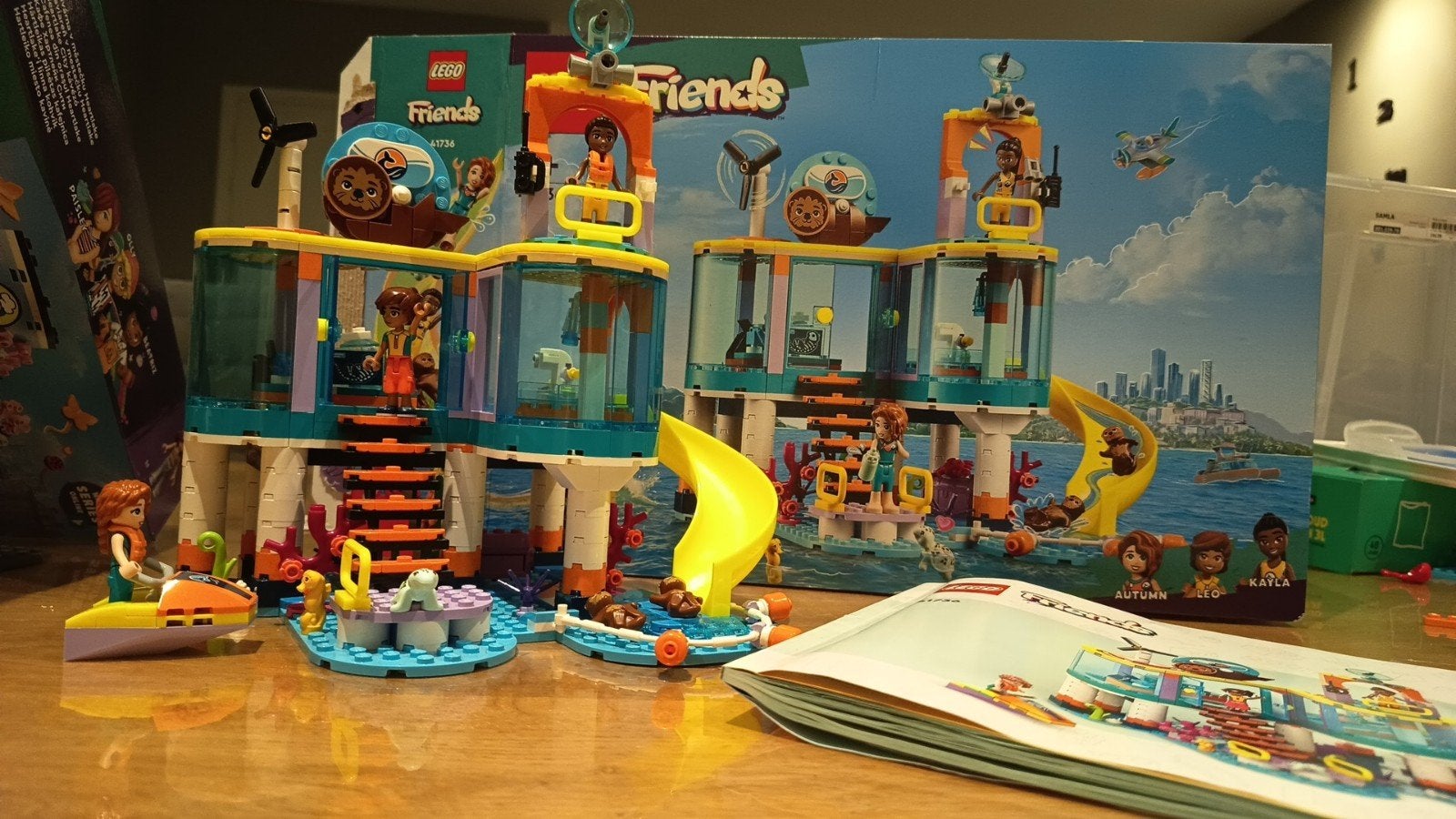 Lego friends reddingscentrum op zee 41736 (compleet), Tickets en Kaartjes