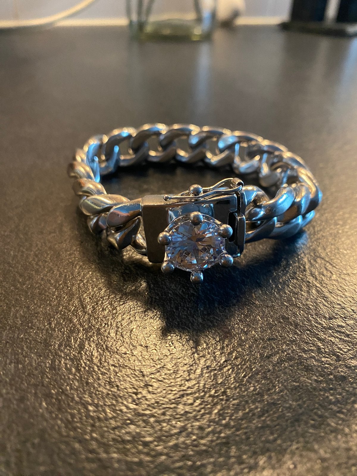 Otazu massief zilveren armband met een 8karaat zirkonia, Verzenden