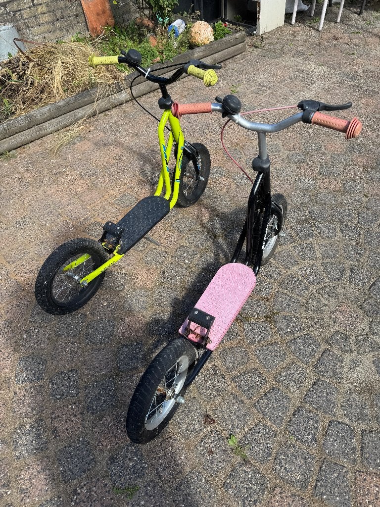 Volare step met standaard en rem (2 stuks), Fietsen en Brommers, Ophalen, Gebruikt, Gewone step, Thom Bike