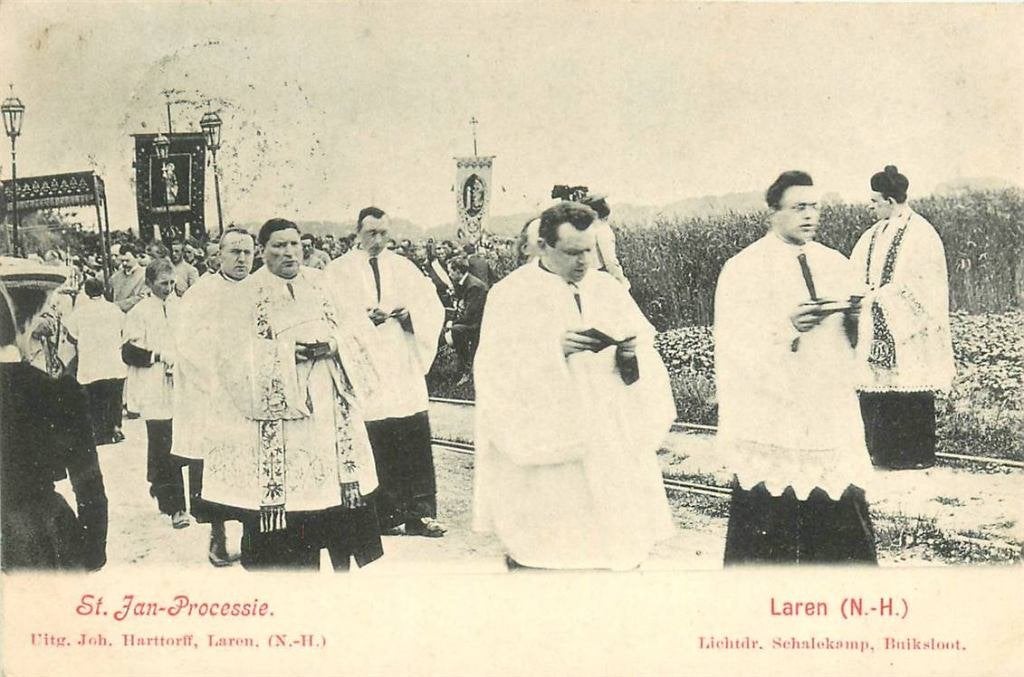 388-304-013 Laren St Jan Processie, Verzenden, Voor 1920, Noord-Holland