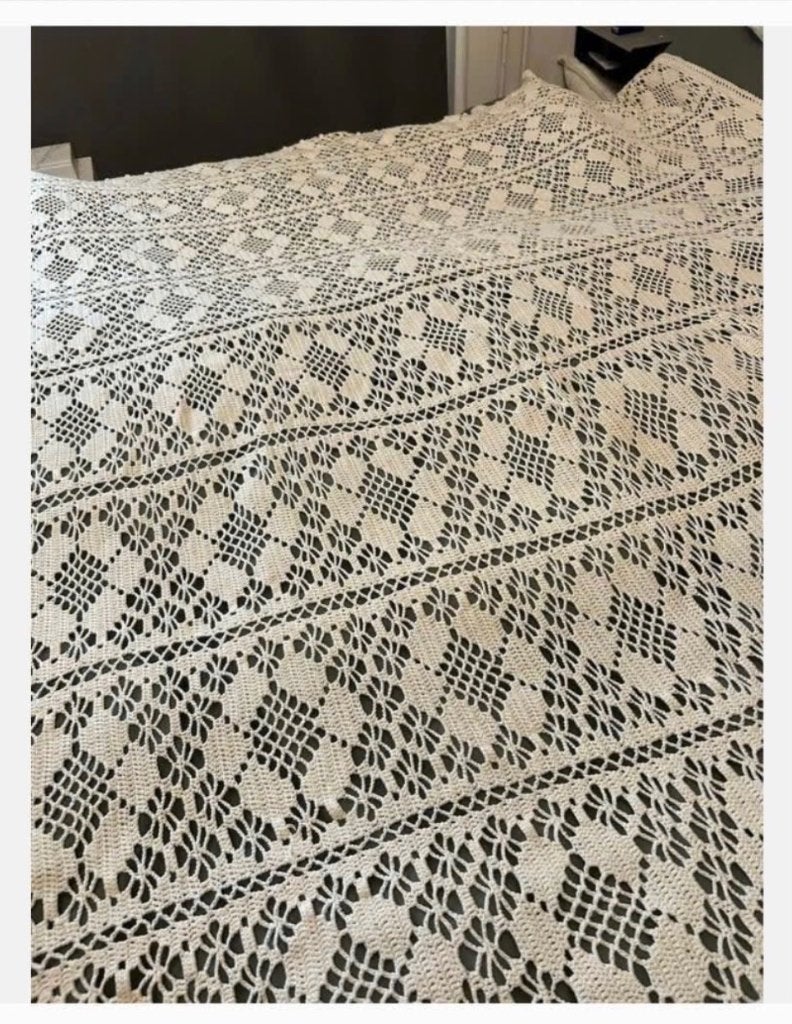 Oma’s vintage brocante gehaakte bedden sprei, Huis en Inrichting, Woonaccessoires | Plaids en Woondekens, Ophalen of Verzenden