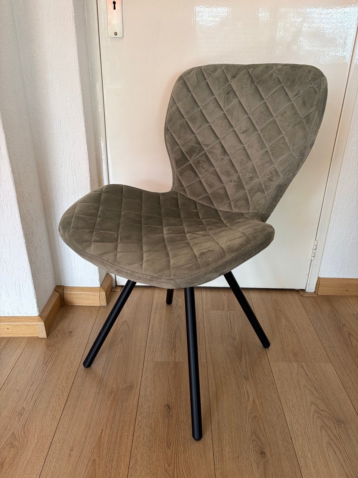 Stijlvolle olijfgroene velvet stoel, Ophalen, Overige kleuren, Zo goed als nieuw, Eén