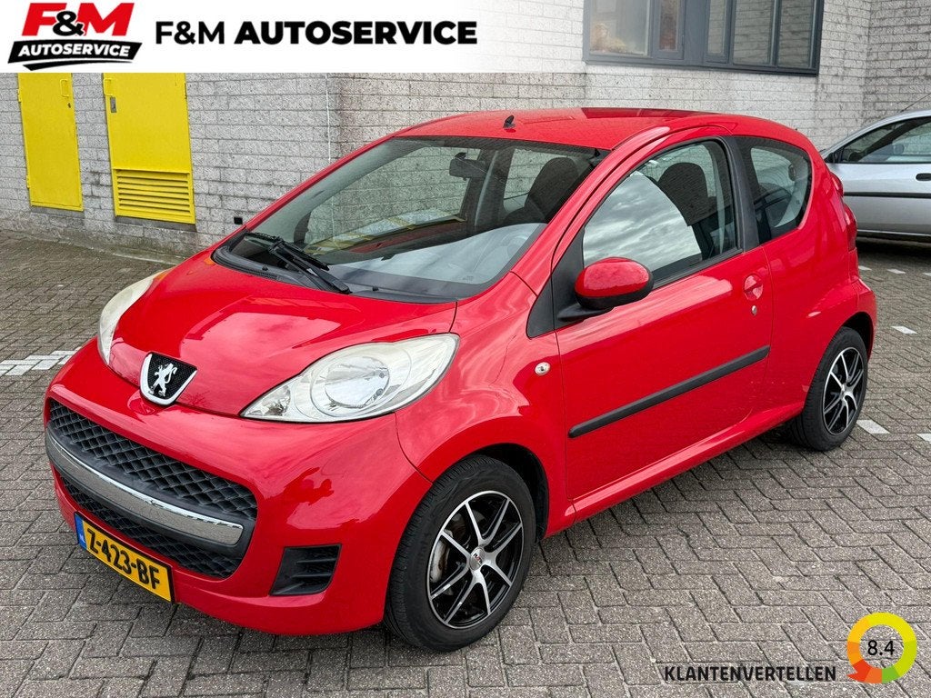 Peugeot 107 1.0-12V XS Automaat, airco, Euro 5, Stof, Gebruikt, 4 stoelen
