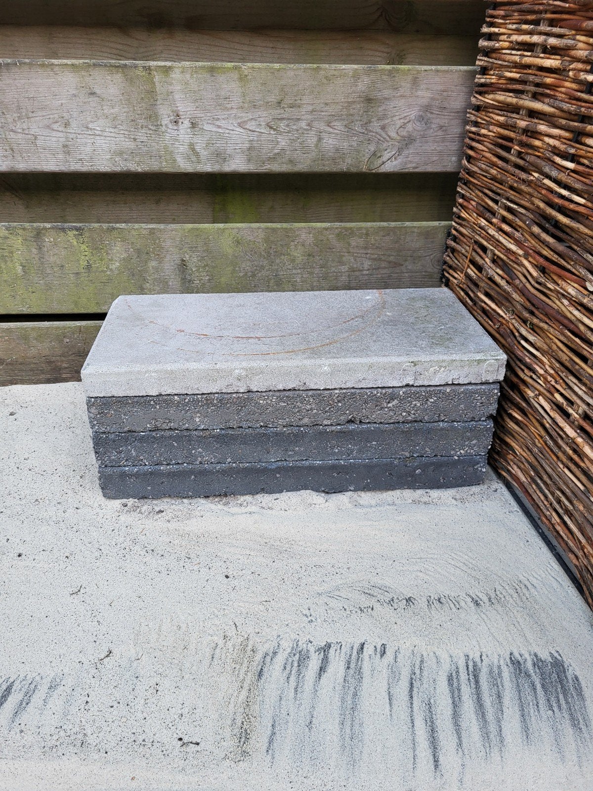 Gratis beton tegels, Ophalen, Gebruikt, Overige materialen