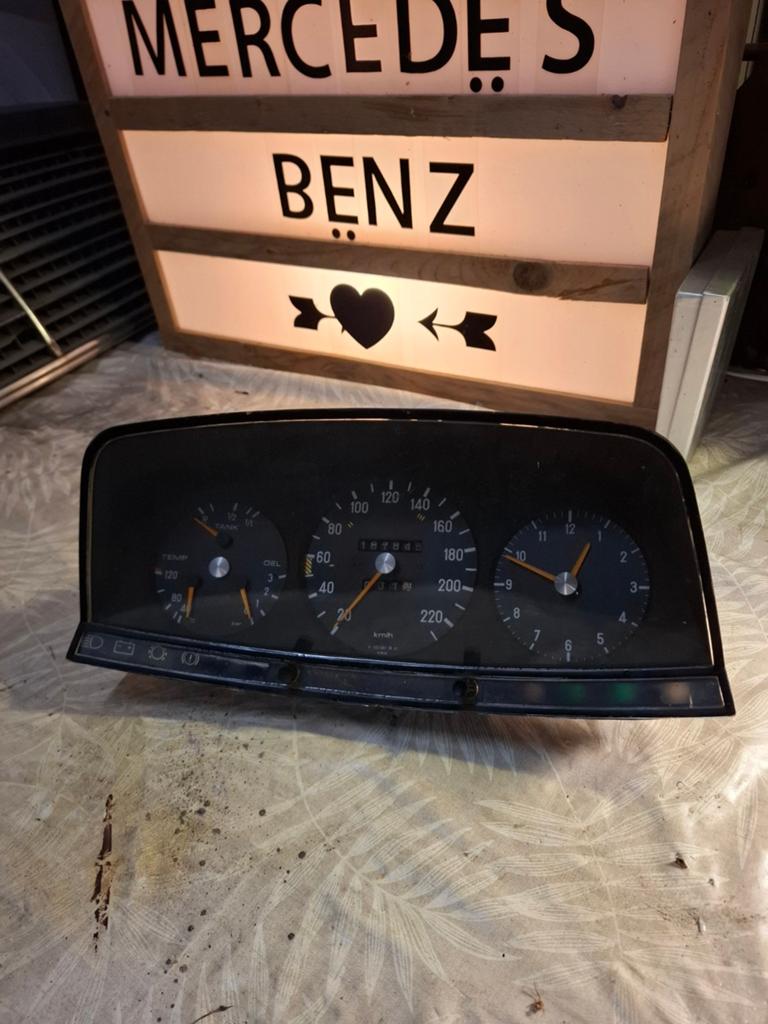 Mercedes-Benz W123 2.8 6 cilinder tellerklok, Auto-onderdelen, Ophalen of Verzenden