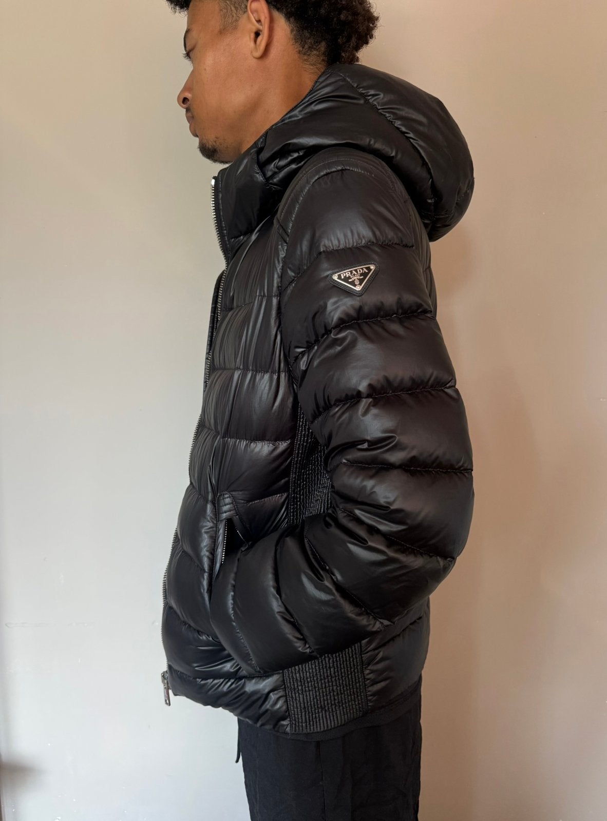 PRADA PIUMINO POLIESTERE LUCIDO NERO JACKET 48, Ophalen of Verzenden, Zo goed als nieuw, Maat 48/50 (M), Zwart