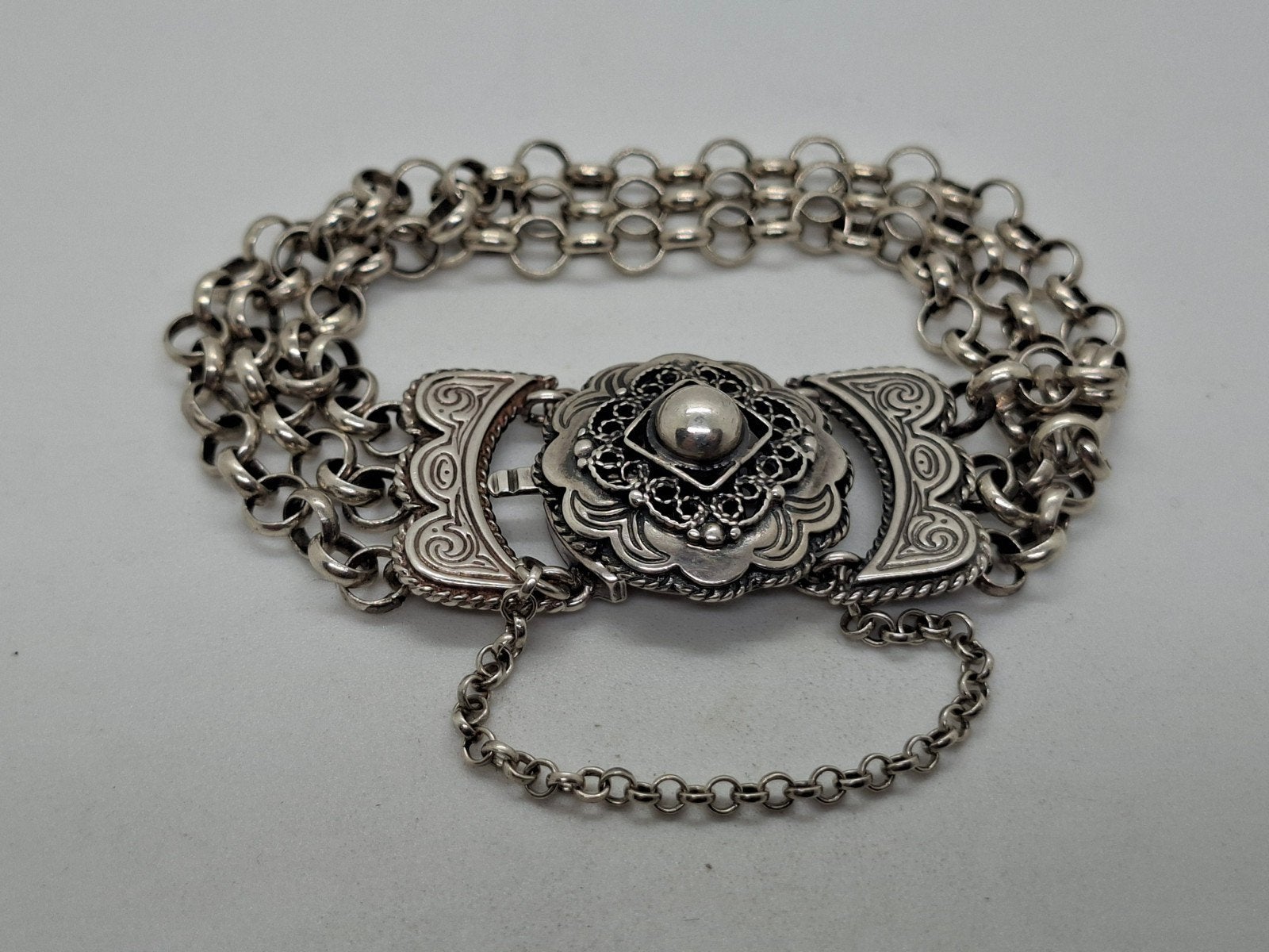 Vintage Zilveren Klederdracht Armband - 3 Strengen Jasseron, Ophalen of Verzenden, Zilver, Zilver