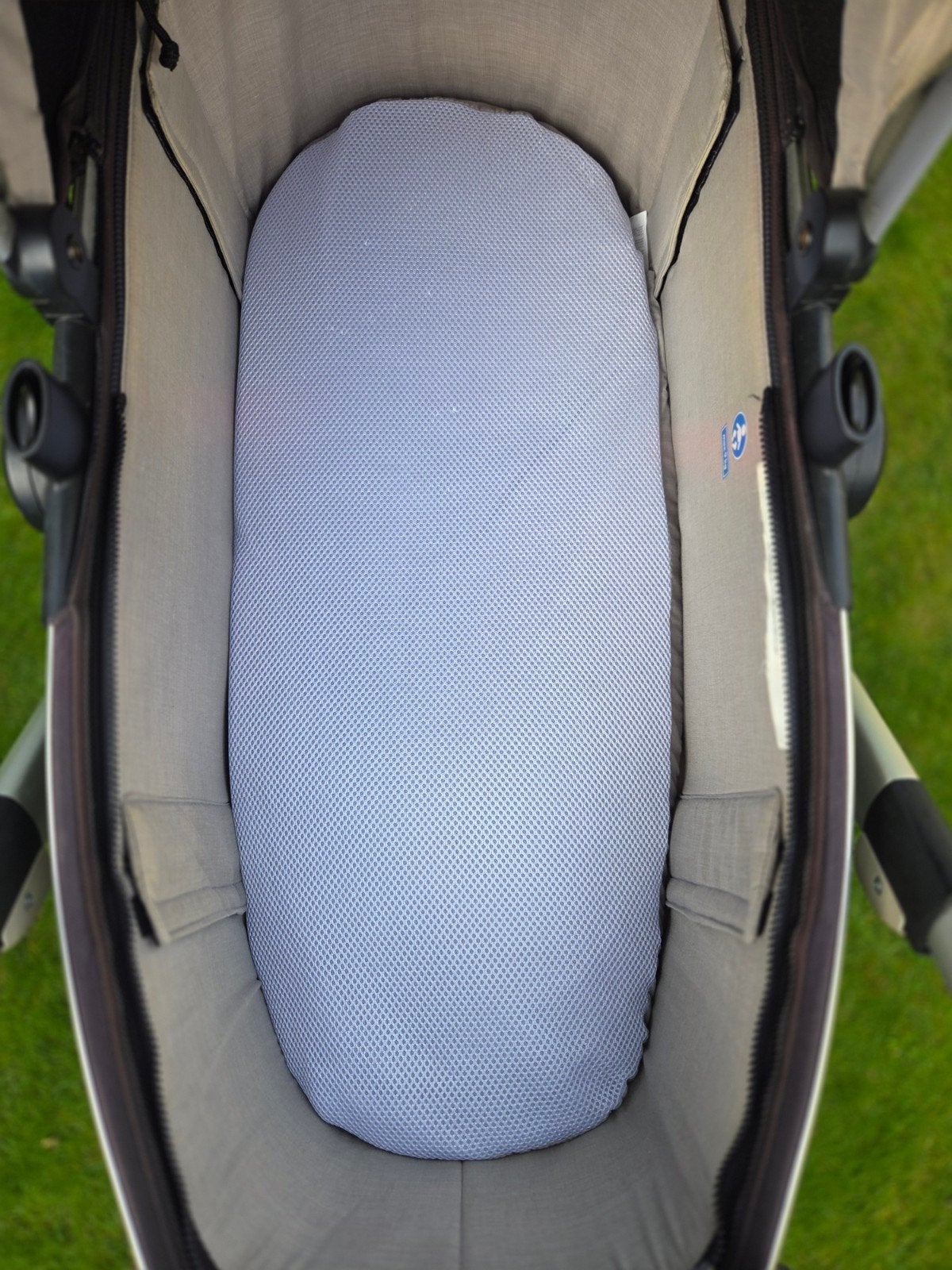 Foto 6 van Joolz Geo 2 Marvellous Green complete set met accessoires