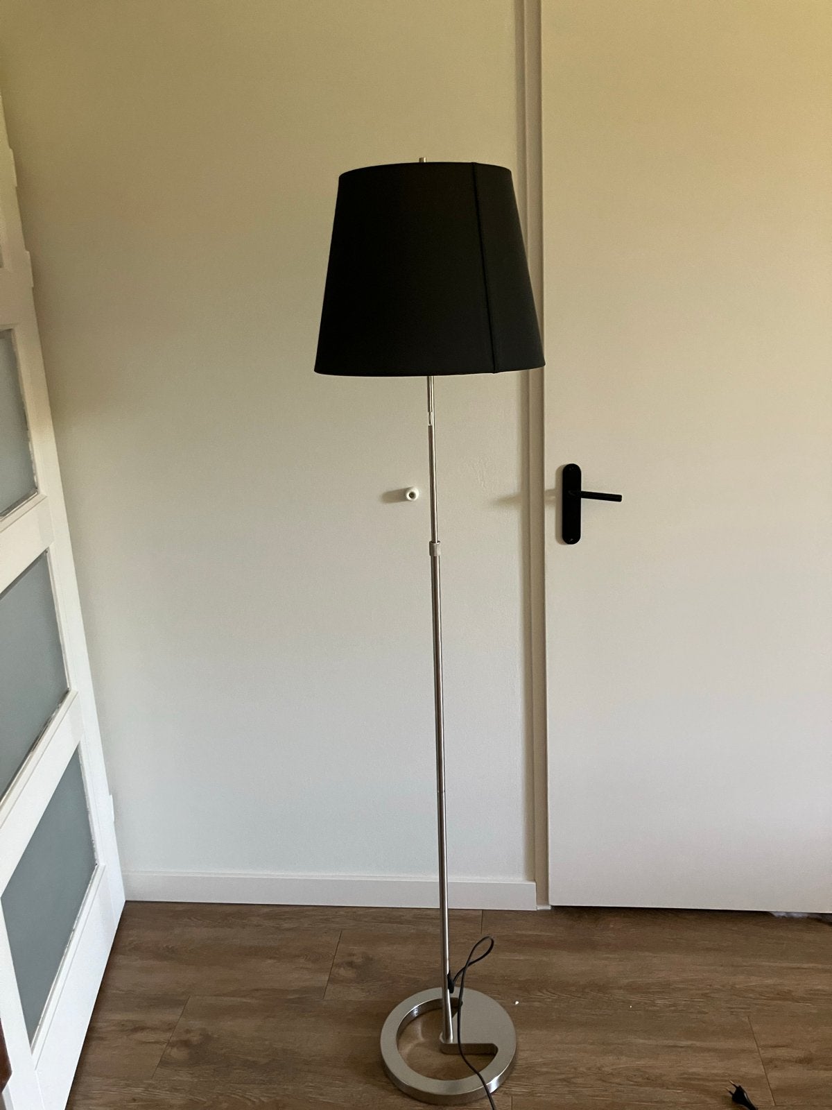 Nyfors staande lamp, Ophalen, Gebruikt, E27 (groot), Metaal