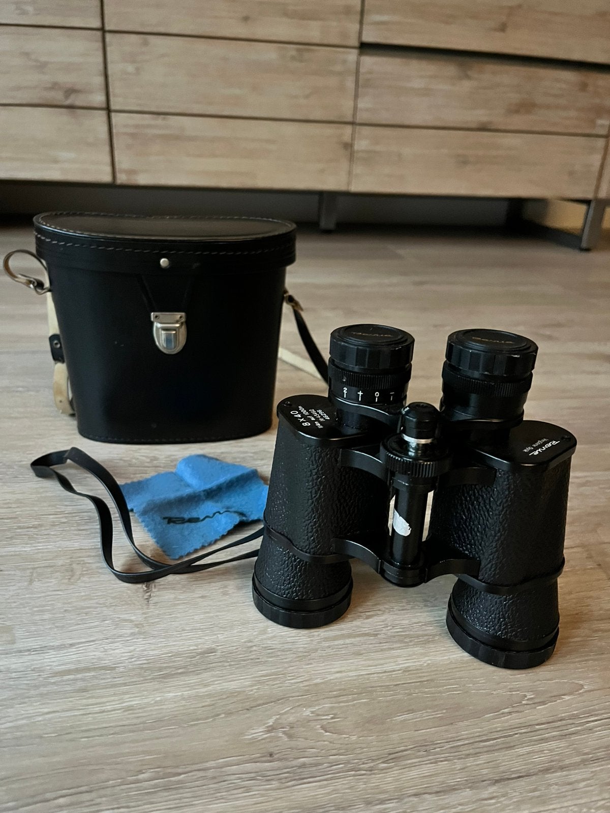 Vintage verrijker Revue 8 x 40 in koker / tas, Ophalen of Verzenden, Zo goed als nieuw, Overige typen, Met hoes of tas